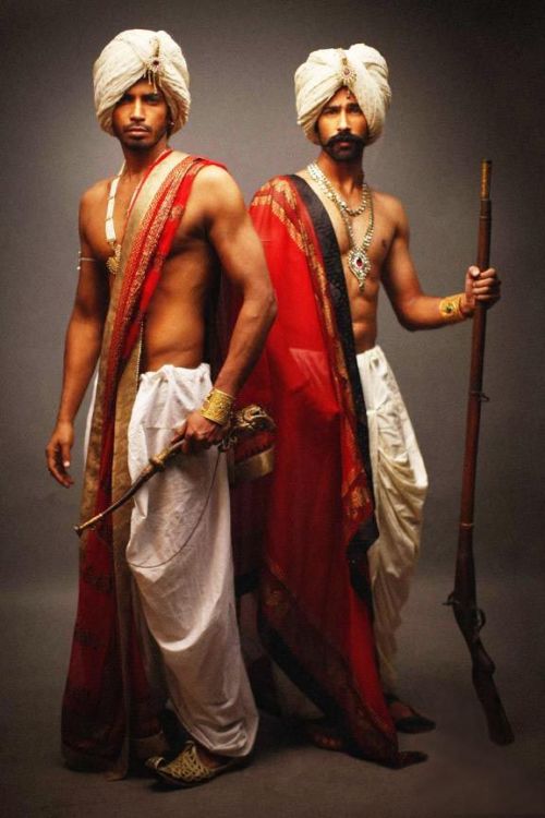 ledecorquejadore: Dhoti and turban, Indian traditional men’s style. Handsome fellas….do