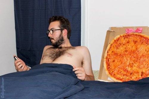 Pizza Is My Girlfriend [Click for nail-biting ending] So this is what true love feels like. 