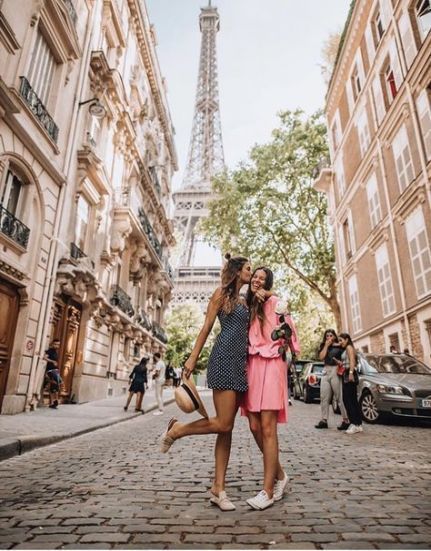 she loves coffee…. and paris!