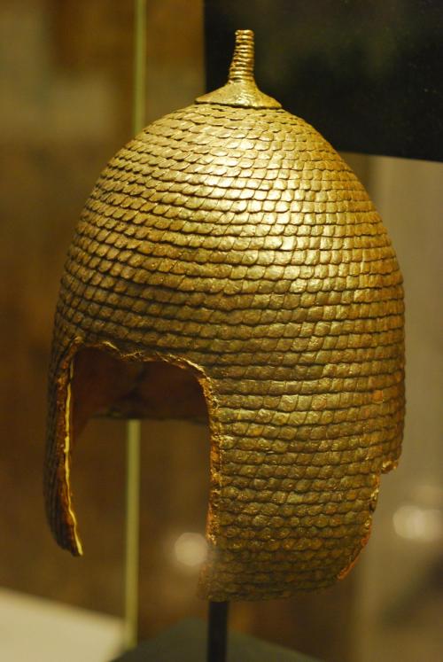 museum-of-artifacts:Thracian Gold helmet, c. 4th century BC, Bulgaria