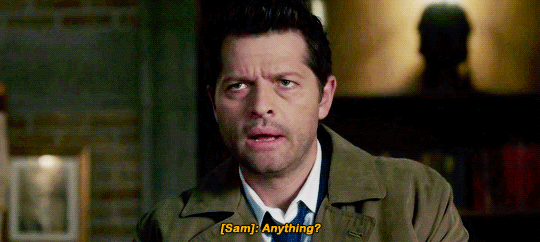 angvlicmish:  dean and cas getting handsy