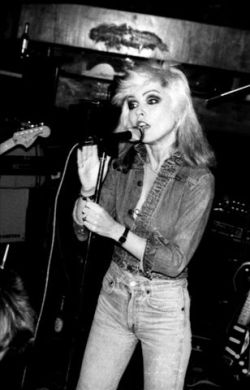 debbieharryfanpage:  Debbie Harry, 1977.