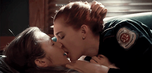 xaviersdolls:wayhaught kisses + BONUS