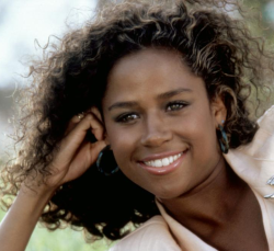 kingsulli:  flyandfamousblackgirls:  flyandfamousblackgirls:  Stacey Dash (1988)  Remember how pretty she was when she was brown skinned?  That’s an imposter she was never black or brown. Thats Sarah Palin in disguise. If you black stay proud!!!!! 