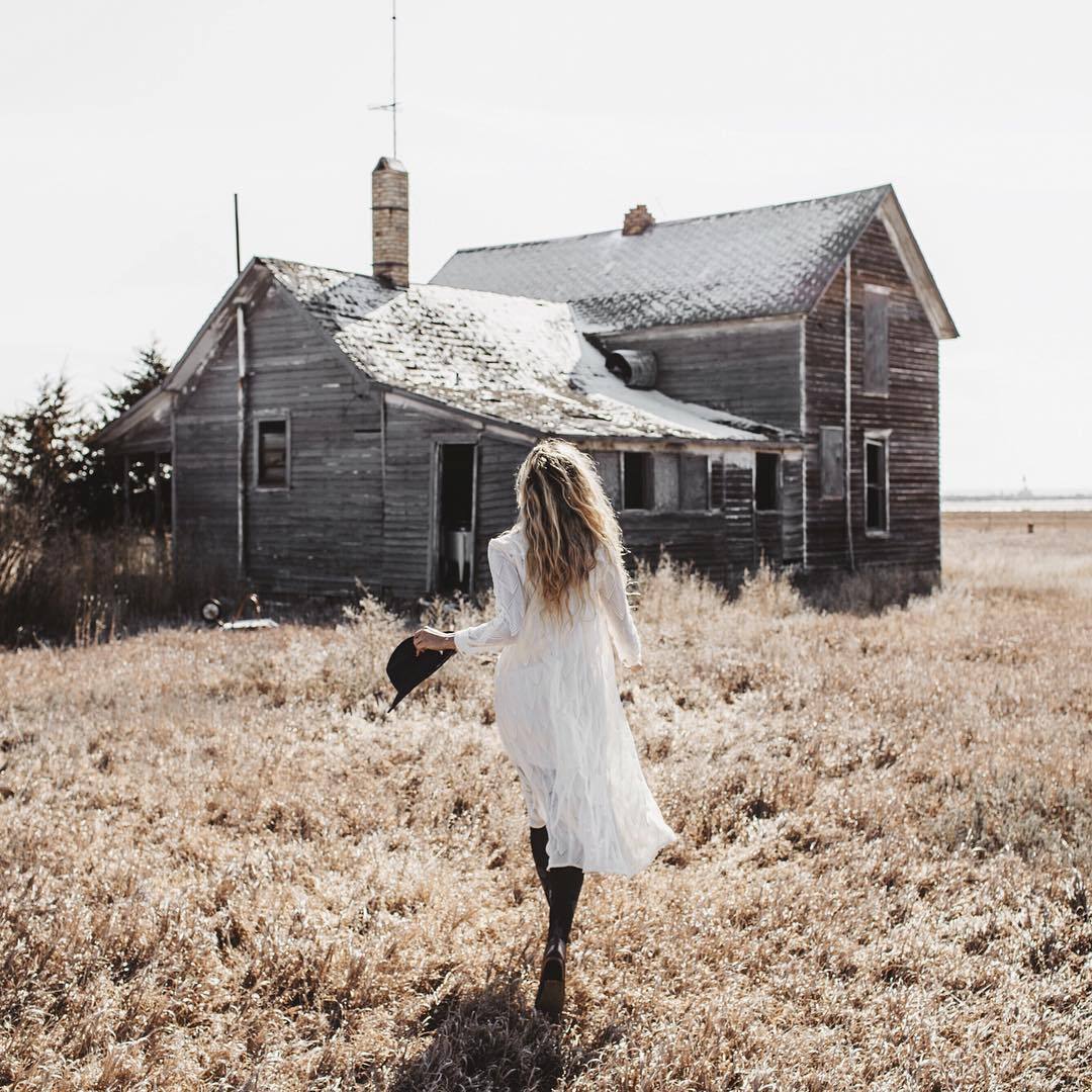 bon&mdash;-voyage:  Tiffany Mitchell