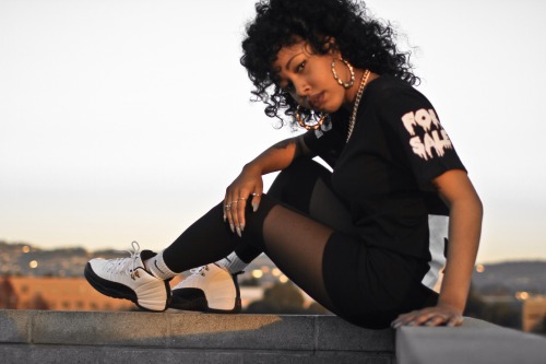 flyestfemales:  flyestfemales Ig- shalonboulevardez  Tumblr- dollfacedxpression.tumblr.com