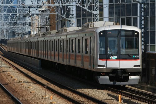 【４７０】午後時間 東急線の撮影に 多彩な車輌 魅力なりかな