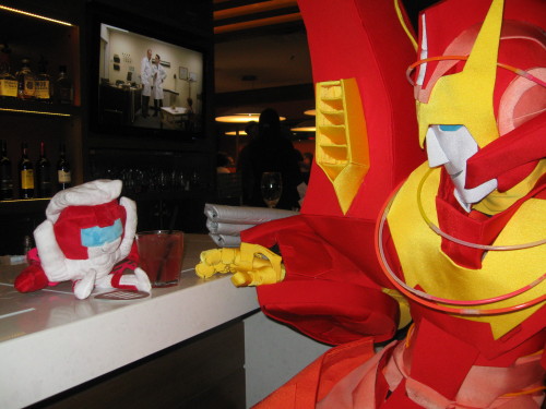 catbeard:  BARQUEST(at the Quest Bar) with Swagimus Prime!