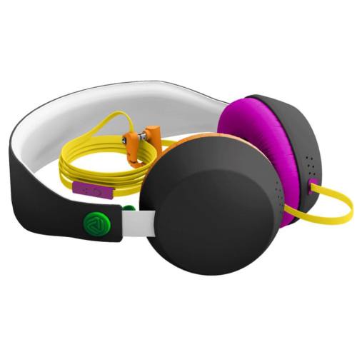 Coloud Headphones has recently introduced the first pair of kiddy-friendly headphones - Boom Kids. T