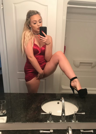 Bimbo Fuck Doll