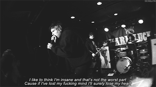 olivers-ykes:  bone5-exposed:  bands blog  stop ^ 