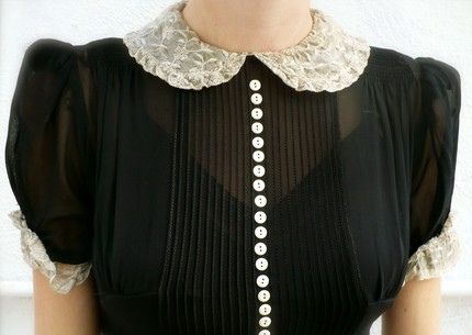 delicatuscii-wasbella102:    Sew Something Vintage So cute 
