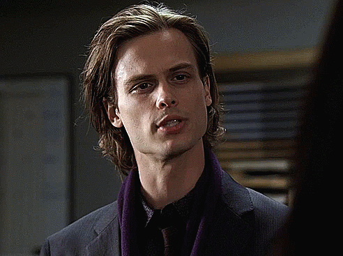 Schrodinger's Mistletoe (spencer Reid X Reader)