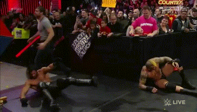 zhang-lu-er:  Randy, for the fuck’s sake!.. Stop picking up shit! Can’t stop