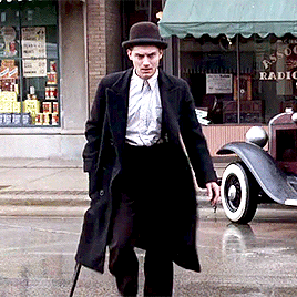 Harlen Maguire - Road To Perdition | Jude law, Tom hanks, Cinemagraph