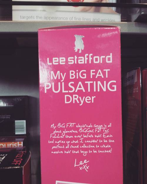 Looking for a new hair dryer #big #fat #pulsating #hairdryer #secadora #leestafford