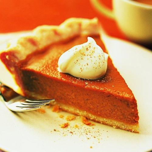 emjay-the-pinkie-glambert:everything-is-pumpkins:soon…Gimme all the pumpkin and sweet potato pie and