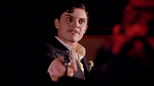 AMERICAN HORROR STORY: HOTEL S05E02 - 'Chutes And Ladders'