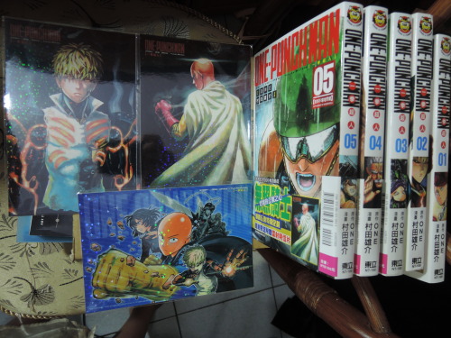 Official One Punch Man Taiwan traditional chinese version comics &gt;3The first issue was releas