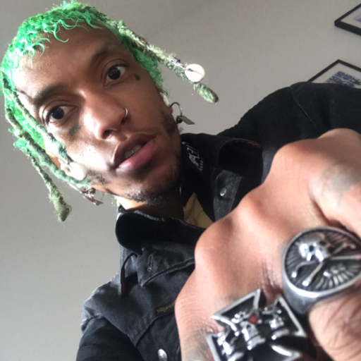 bambipunkz:Bitch think she a baddie bc of tumblr in real life nobody even looking at u, to the point u just stop leaving ur house bc tumblr only place that love me, I’m shorty