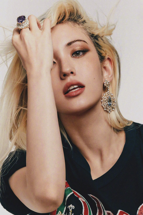 lisanamjoon:Somi | Harper’s Bazaar Korea | June ‘22 ♡(cr.)
