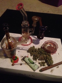 xxxthc:  My night ain’t so bad. Also check those greens! 