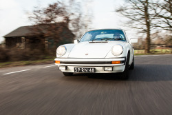 backroaddriving:  Beautiful white 911 G-Model exploring the back roads!