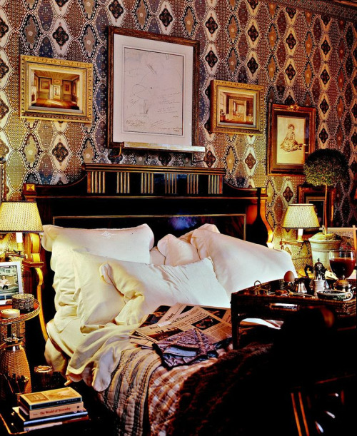 linenandwool:Here Now, Howard Slatkin’s Stunning, ‘Anti-Minimalist’ Apt