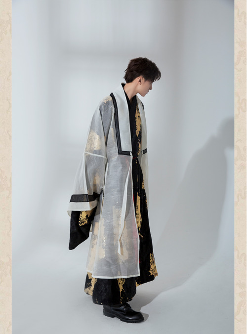 hanfugallery:chinese hanfu by 鹿玺 