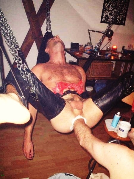 GayFistFun