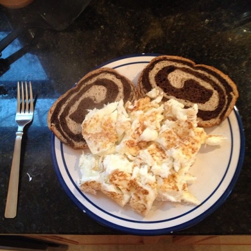 10 egg whites and 2 slices of rye w/ dark pumpernickel swirled in it! #diet #foodporn #nomnom #healt