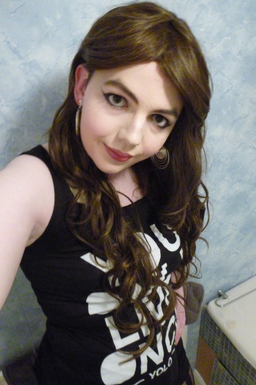 lucy-cd: Pictures New tights, prefer my stockings but this is still a cute outfit <3 