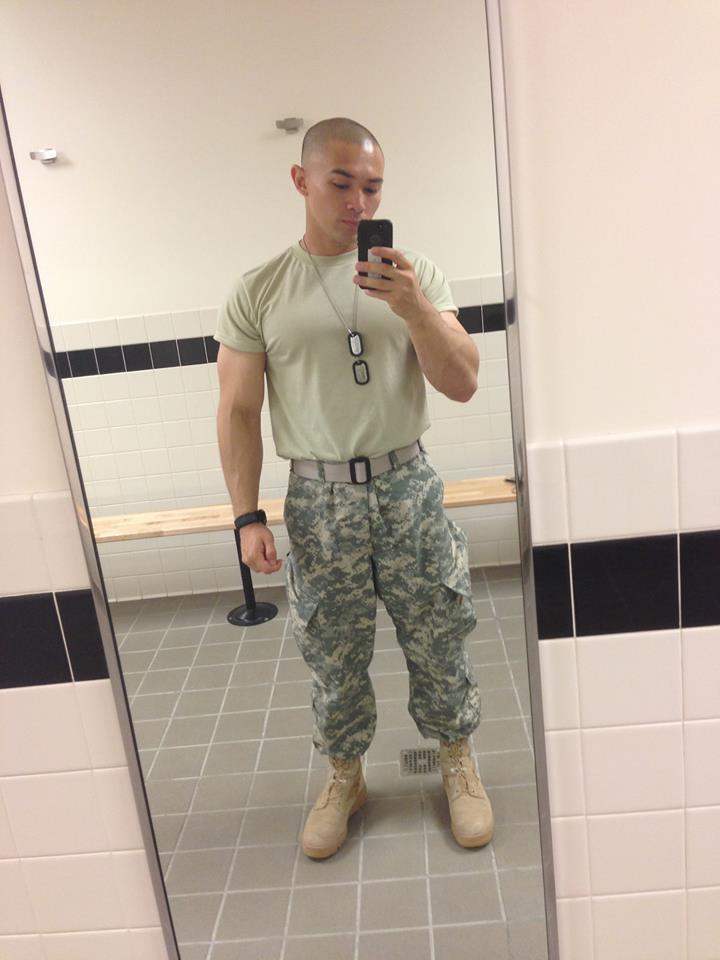 Viva!Asian hunks!