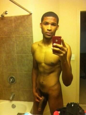 babiboi07:  http://babiboi07.tumblr.com