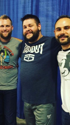 wrestlebearowens:We got a Kevin bulge on