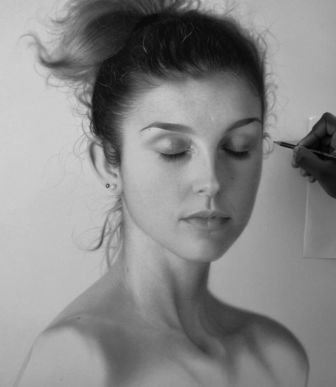 onyourtongue:  Kelvin Okafor, Nigerian-British Artist   See more of his work here: