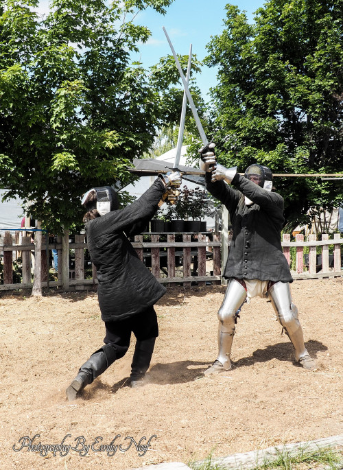 Sword Fighting! (and gauntlets that make me giggle)