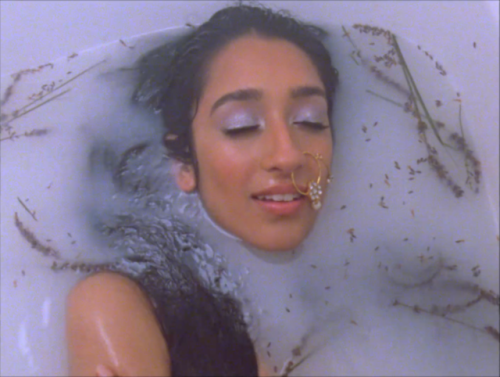 sadesmoothoperator:‘honey’ by raveena