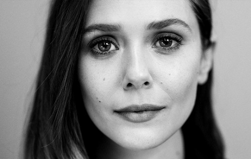 amylouadam:Elizabeth Olsen for Getty Images x E! photographed by Gareth Cattermole.