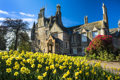 allthingseurope:  Lauriston Castle, Edinburgh (by Grant_R) 