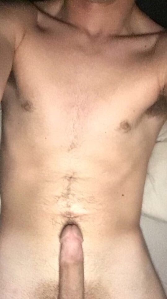oopsstraightbaitedcaught:  nakedstr8guys:  Adam 19  How to fuck your STRAIGHT mate!
