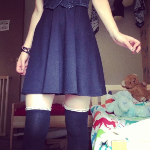 deadgirls:Ohcomely1.tumblr.com