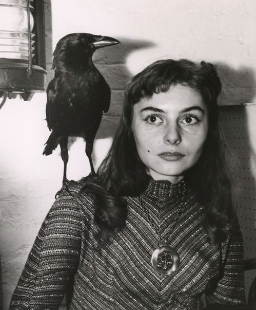 kvetchlandia:  Weegee     Woman with a Crow on Her Shoulder, the Limelight Cafe, Greenwich Village, 