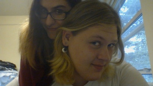 sapphosgirlfriend:megalesbian6000:gay selfies with sapphosgirlfriend (her url implies im sappho and 