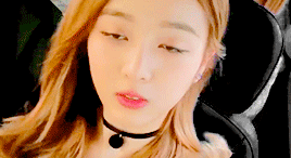hyoyeonkim:  send me your girl group bias and i will make you a gifset▷ wjsn’s xuan yi for jun