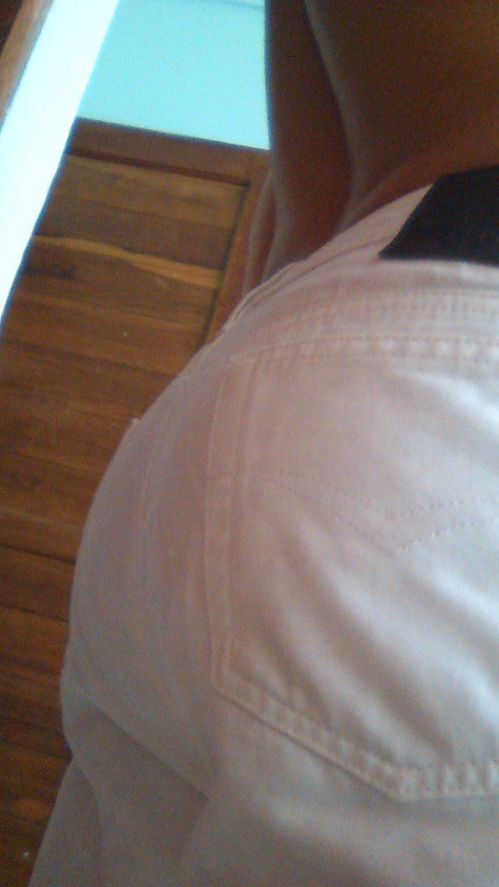 gusgameaholic:  Early tummy Tuesday photo set,  trying to start the day with good