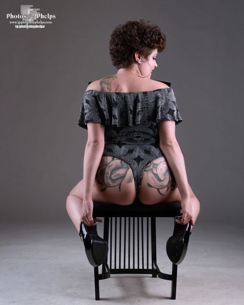 #Humpday With @Flyestbird  With And Her Tattooed Cheeks Which Celebrate Hp Lovecraft