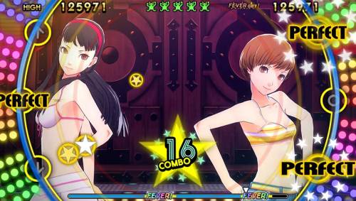 noahes: First-print copies of P4D in Japan will include a “Woman’s Swimsuit Set.”