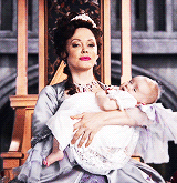 Rose McGowan guest stars as young Cora in Once Upon a Time season 2 episode 16, “The Miller’s Daught