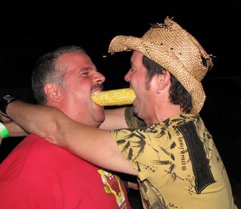 morefunthanb4:  when ur eating corn with a friend 